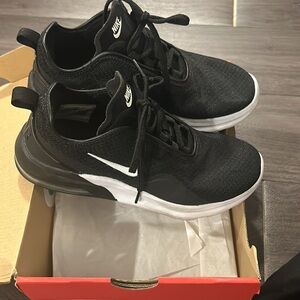 Nike 6.5M Air Max 90 LTR GS Jordan’s Sneakers,Nike Just do it, great condition!